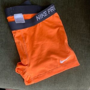Nike Pro spandex shorts XL